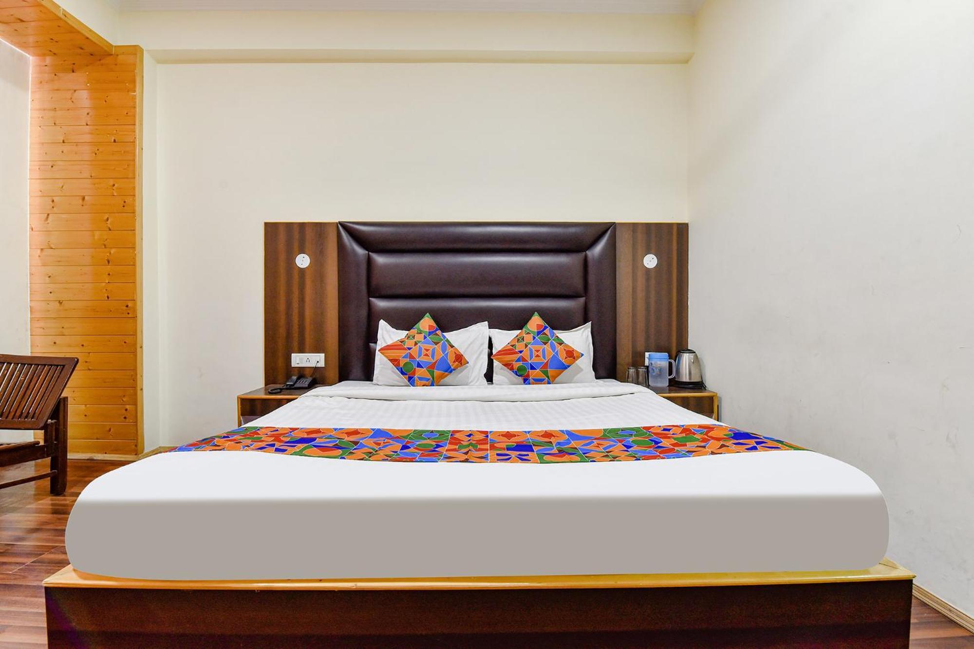 Hotel Fabhotel Manali Heaven Manali (Himachal Pradesh)