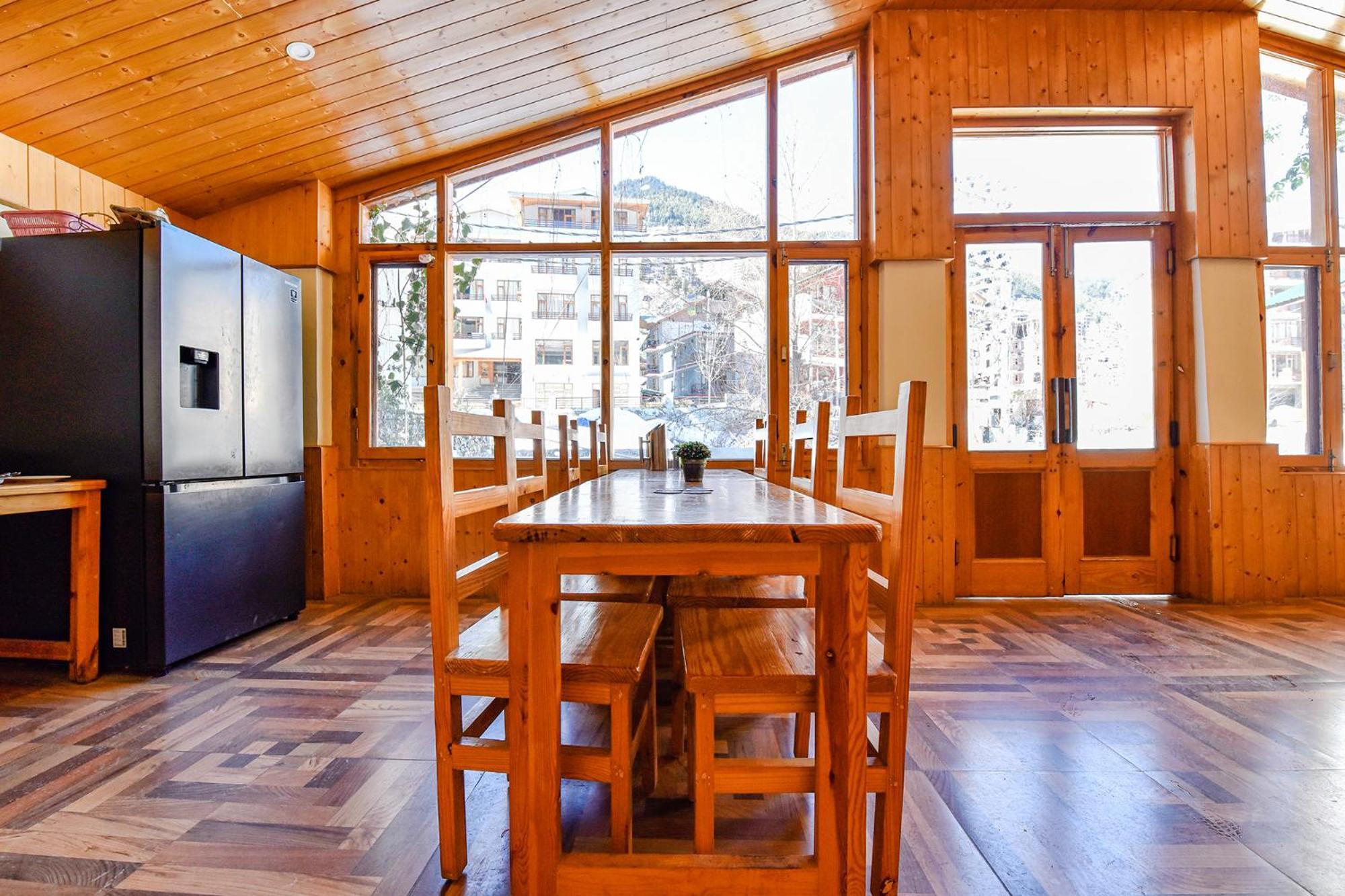 Hotel Fabhotel Manali Heaven Manali (Himachal Pradesh)